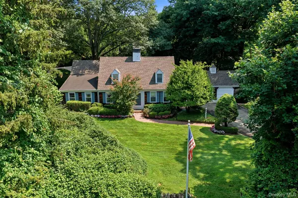 1936 Midlane, Muttontown, NY 11791