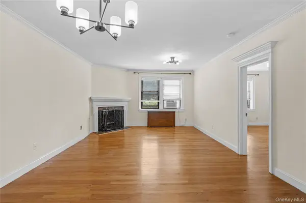 68 E Hartsdale AVE #5D, Hartsdale, NY 10530