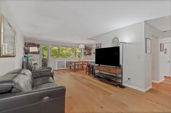 151-25 88th ST #1C, Howard Beach, NY 11414