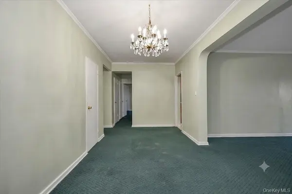 67-66 108th ST ##C61, Forest Hills, NY 11375