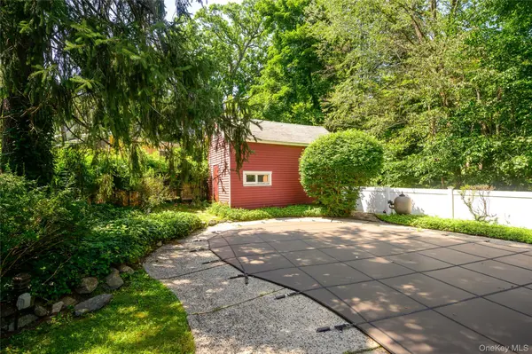 41 Campwoods RD, Ossining, NY 10562