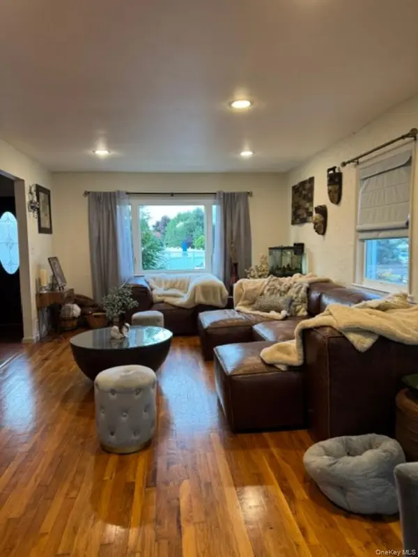 3530 Long Beach RD #1, Oceanside, NY 11572