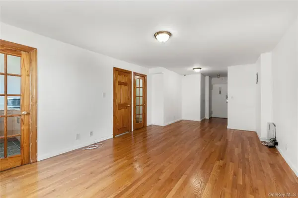 42-55 Colden ST #15J, Flushing, NY 11355