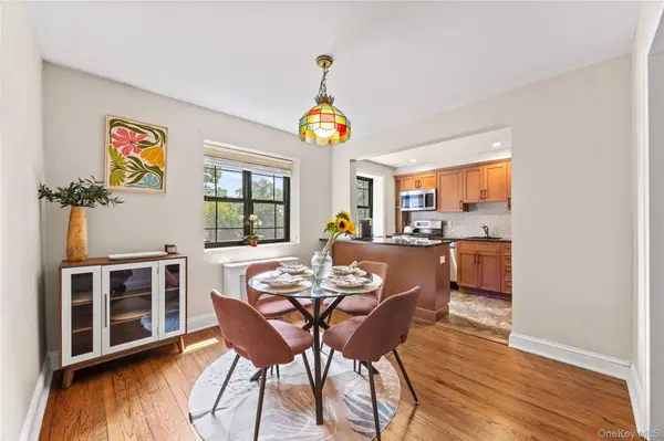 20 Manchester RD #2L, Eastchester, NY 10709
