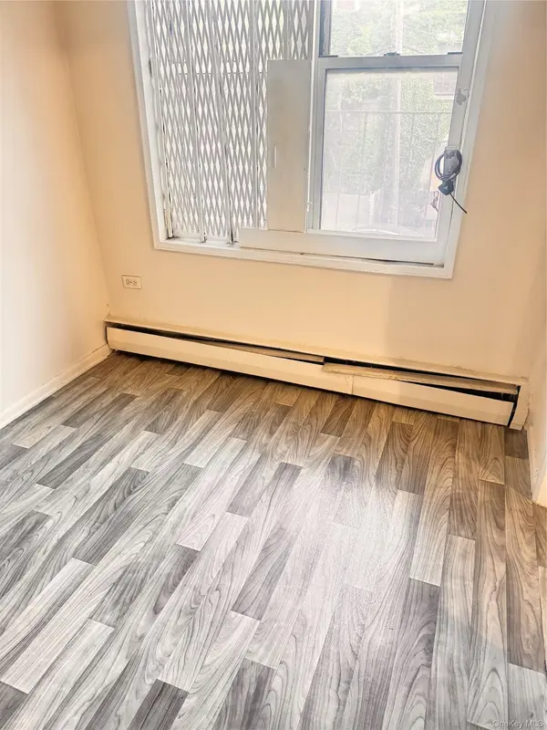 34-20 Parsons BLVD #2H, Flushing, NY 11354