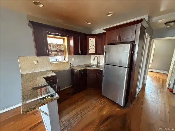 17724 106th AVE, Jamaica, NY 11433