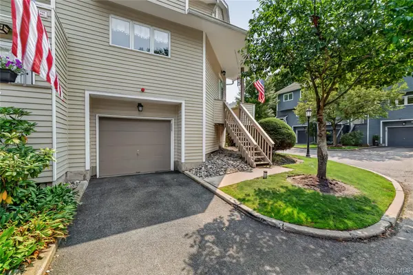 57 Village GN, Nanuet, NY 10954