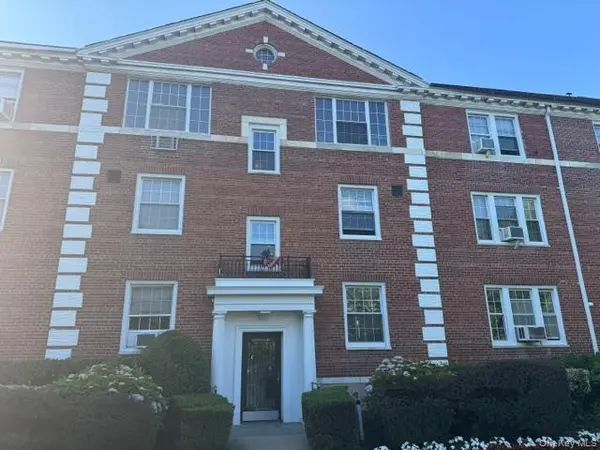 127 Second Street #1F, Garden City, NY 11530