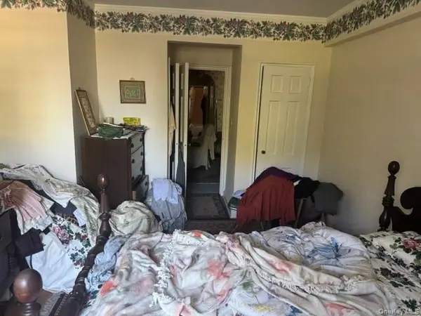 127 Second Street #1F, Garden City, NY 11530