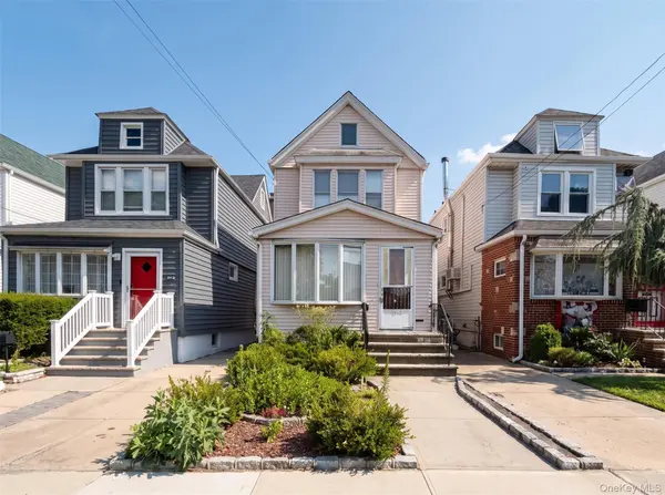6424 80th AVE, Ridgewood, NY 11385