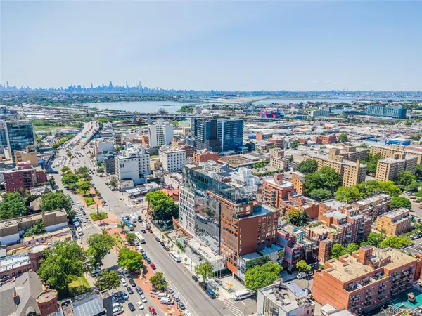 35-32 Leavitt ST #12B, Flushing, NY 11354