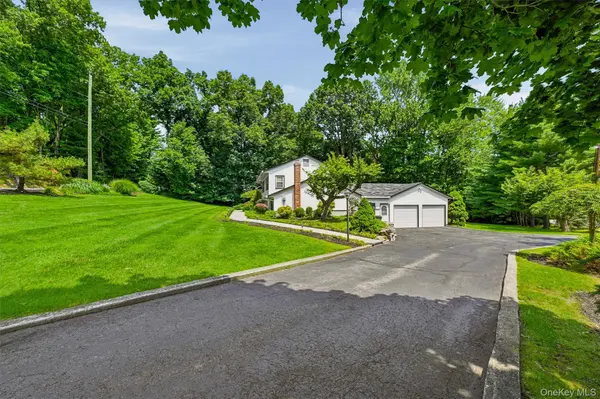 2 Buena Vista TER, Central Valley, NY 10917