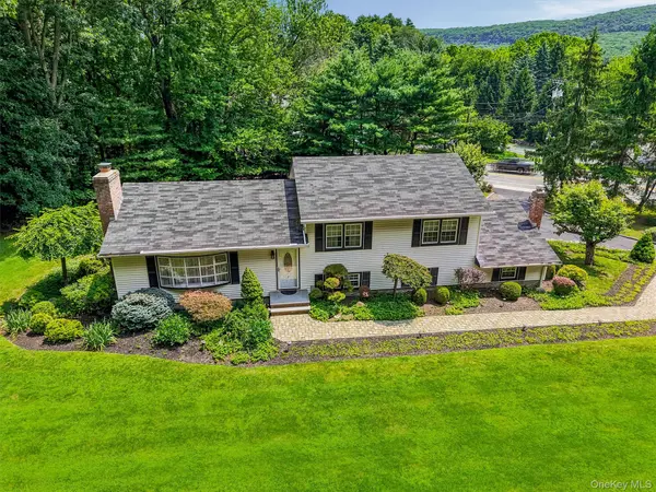 2 Buena Vista TER, Central Valley, NY 10917