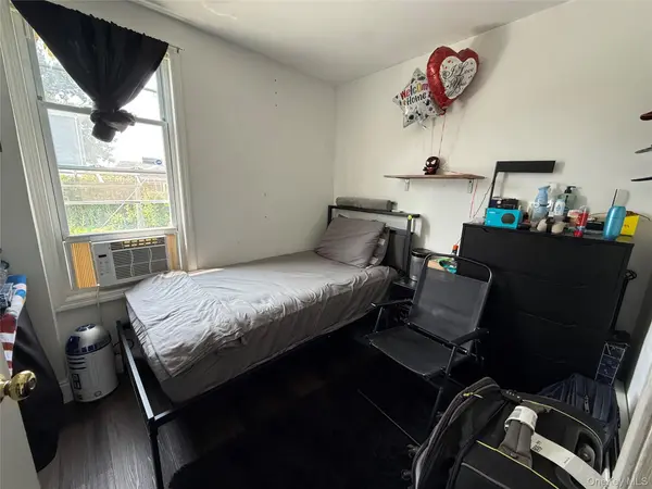 14-18 114th ST, College Point, NY 11356