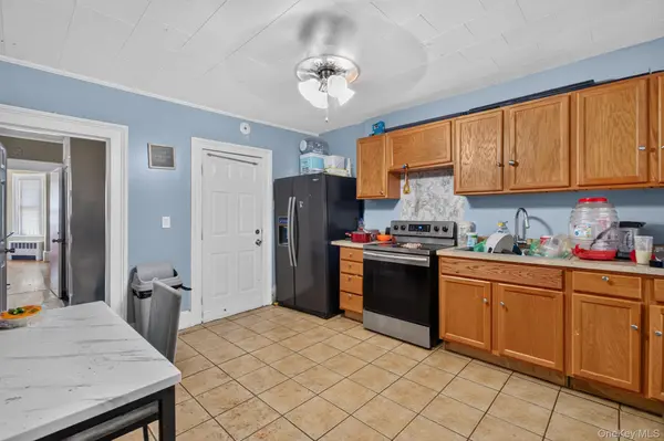 214 Renwick ST, Newburgh, NY 12550