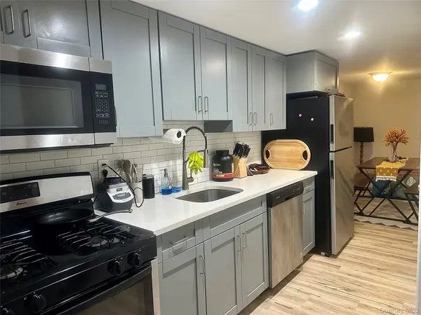 372 VERPLANCK AVE #1, Beacon, NY 12508