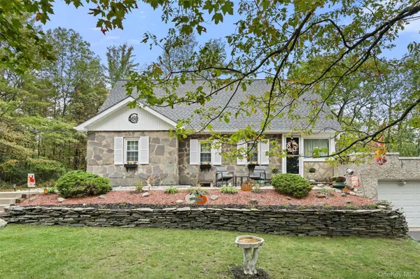 17 Nightingale TRL, Wurtsboro, NY 12790