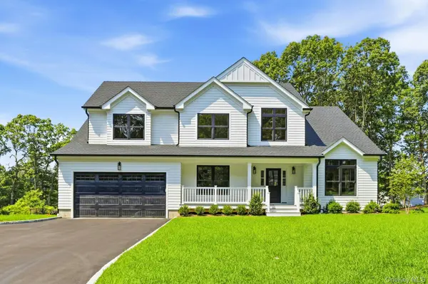 333 Concord CT, Dix Hills, NY 11746