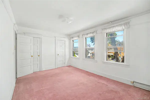 43-14 163rd ST, Flushing, NY 11358