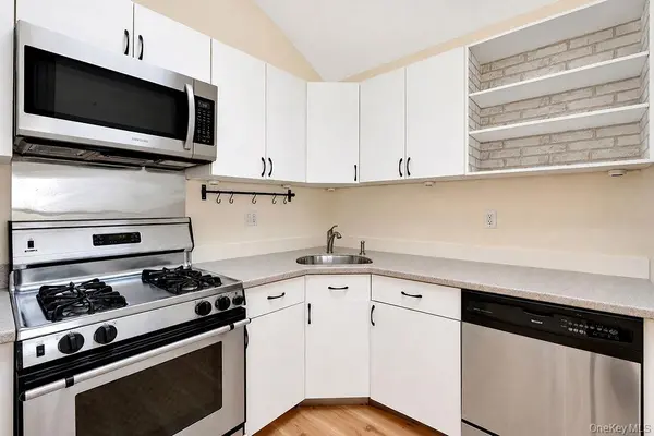 150-07 95th ST #3, Ozone Park, NY 11417