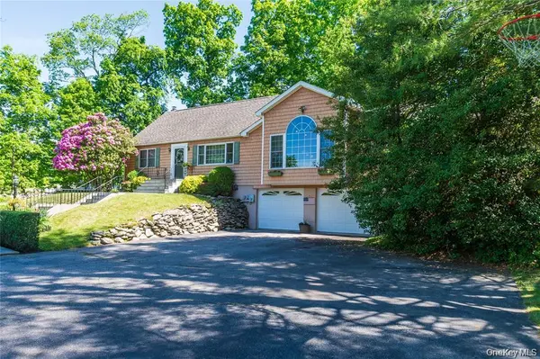 31 Bendlin LN, Howells, NY 10932