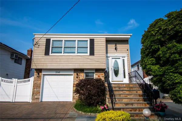 3345 Parkway DR, Baldwin, NY 11510