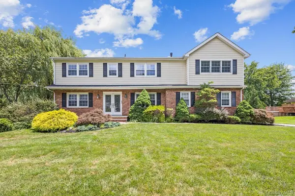 16 Yale DR, New City, NY 10956