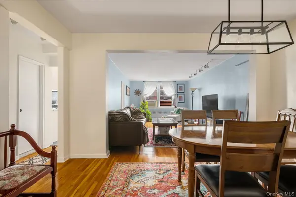 102-55 67th DR #6F, Forest Hills, NY 11375