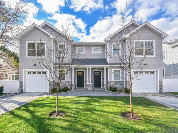 15 B Dunes LN, Port Washington, NY 11050