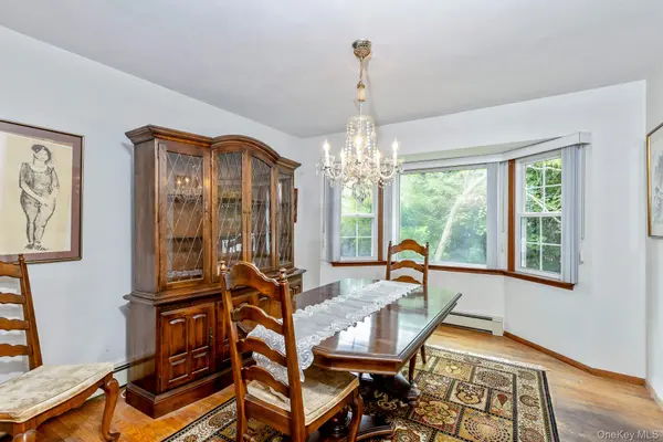 322 2nd AVE, Saint James, NY 11780