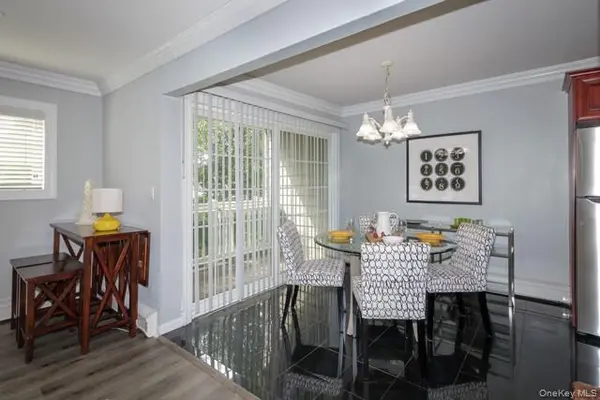 231 Lakeland AVE #2-3B, Sayville, NY 11782