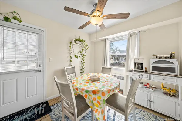 461 Greengrove AVE, Uniondale, NY 11553