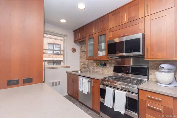 12 Westchester AVE #2J, White Plains, NY 10601