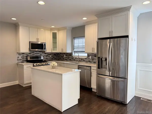 318 Cross ST #2, Westbury, NY 11590