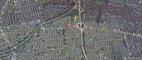 1061 N Broadway, Massapequa, NY 11758