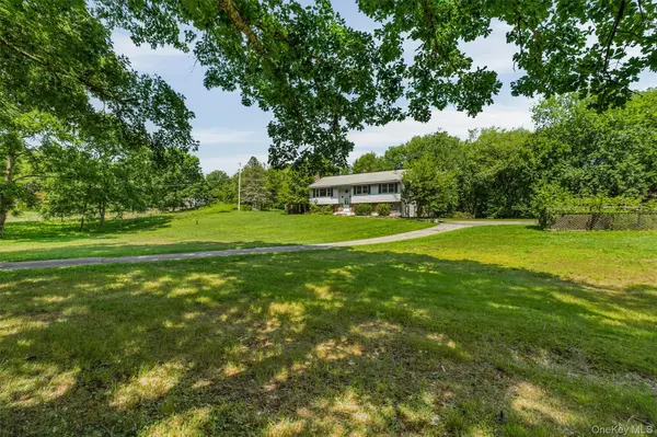 255 Woodcock Mountain RD, Salisbury Mills, NY 12577