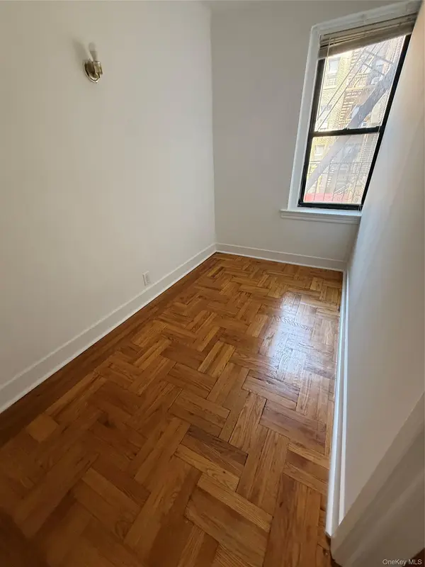 3721 80 ST #2T, Jackson Heights, NY 11372