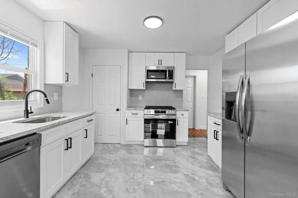 1977 Jackson AVE, Elmont, NY 11003