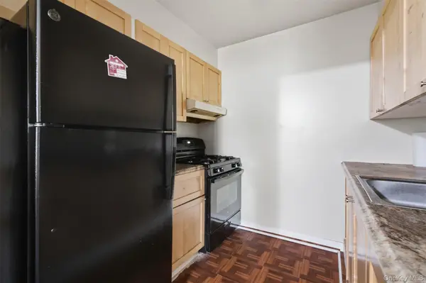 2000 Mapes AVE, Bronx, NY 10460