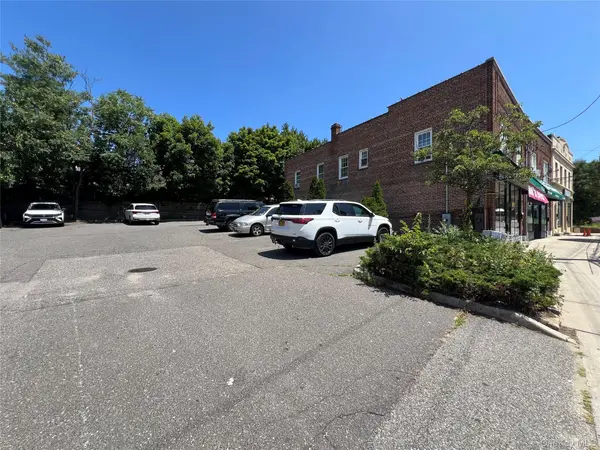 281 Glen ST #279, Glen Cove, NY 11542