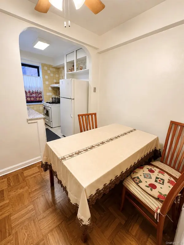 420 West 206th ST #3G, New York (manhattan), NY 10034