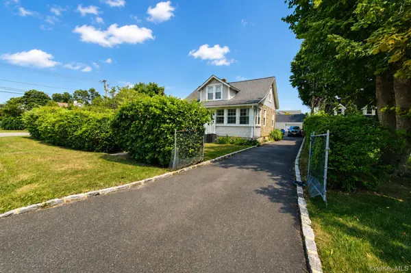 185 Ferndale BLVD, Islip, NY 11751