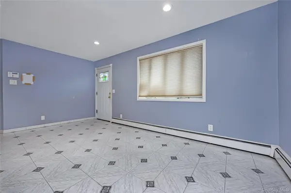 371 Grand BLVD, Deer Park, NY 11729