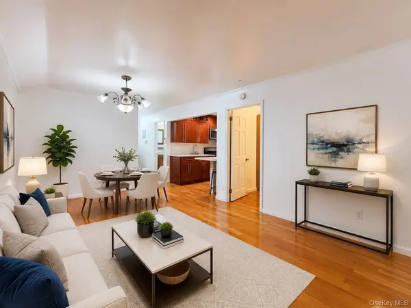 140-18 33rd AVE #4, Flushing, NY 11354