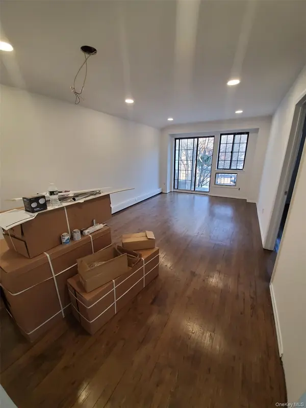 81-18 138th ST #3, Jamaica, NY 11435
