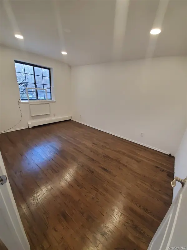 81-18 138th ST #3, Jamaica, NY 11435