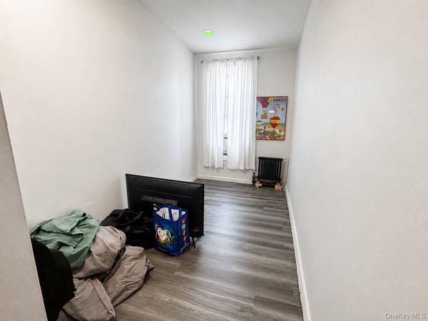 124 32nd ST, Brooklyn, NY 11232