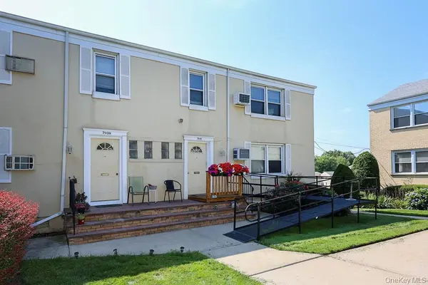 71-11 252 ST #195B, Bellerose, NY 11426