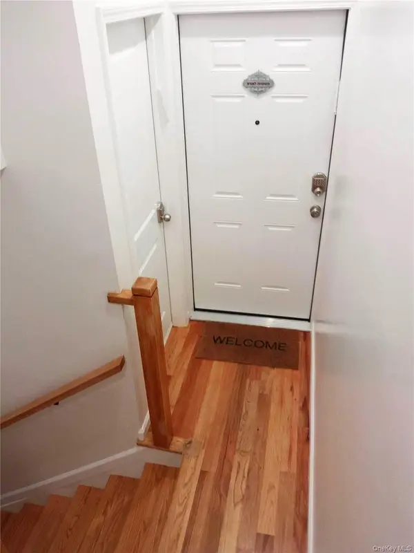 6 Amsterdam #304, Monroe, NY 10950