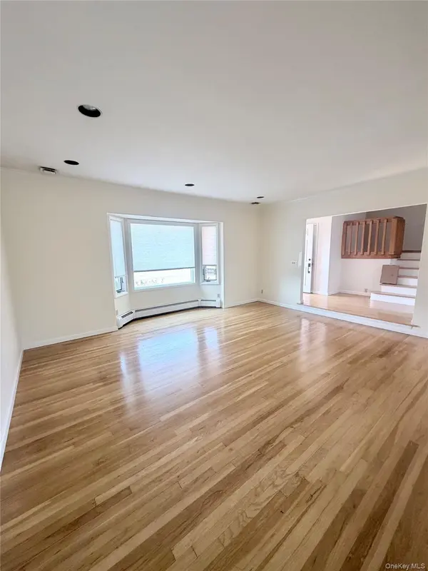 821 Channel RD, Long Beach, NY 11561